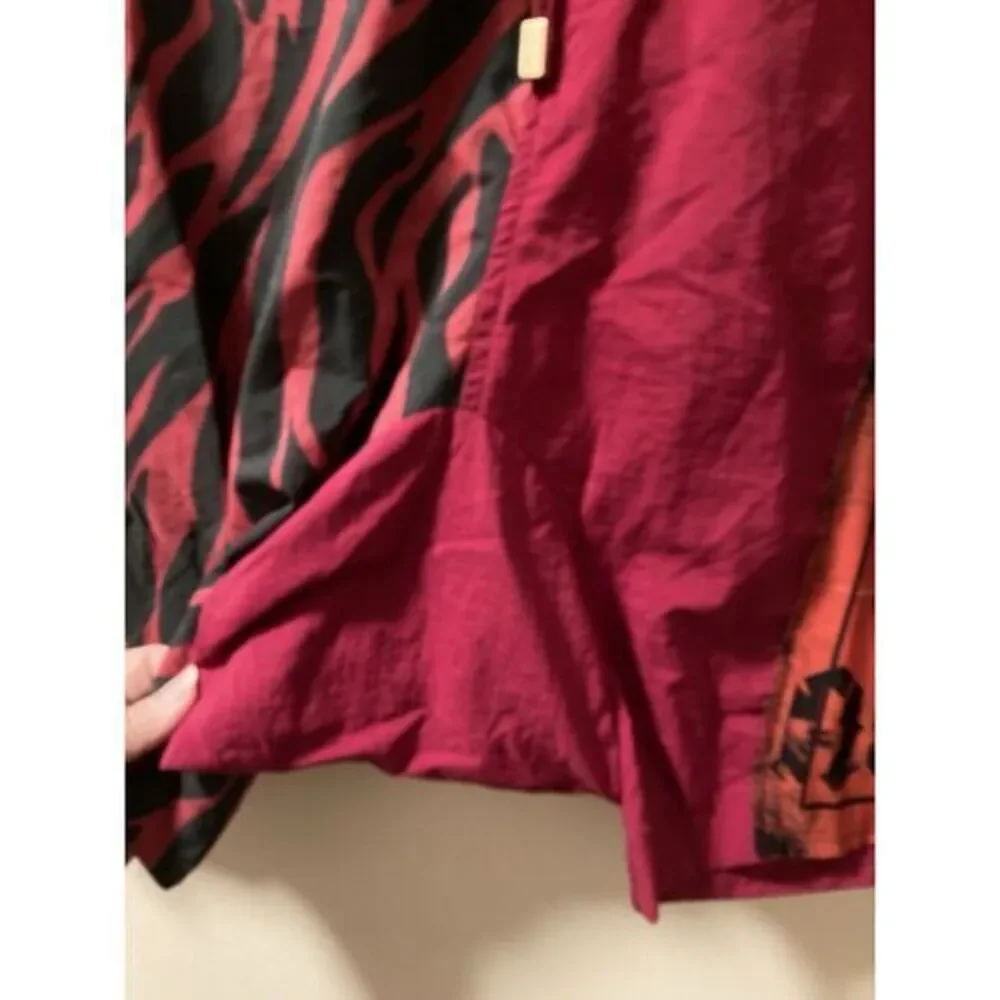 Andrea Marcaccini‎ Milano Board Shorts Red Graphic Artsy Streetwear Sz Medium